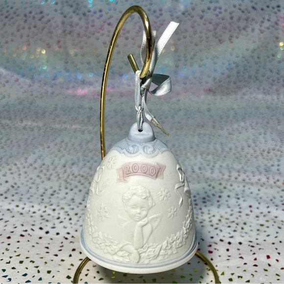 Vintage Lladró 2000 Christmas Bell - Picture 5 of 8
